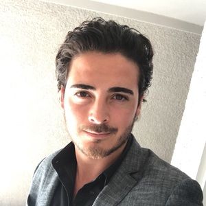 Meet your Posher, Juan pablo